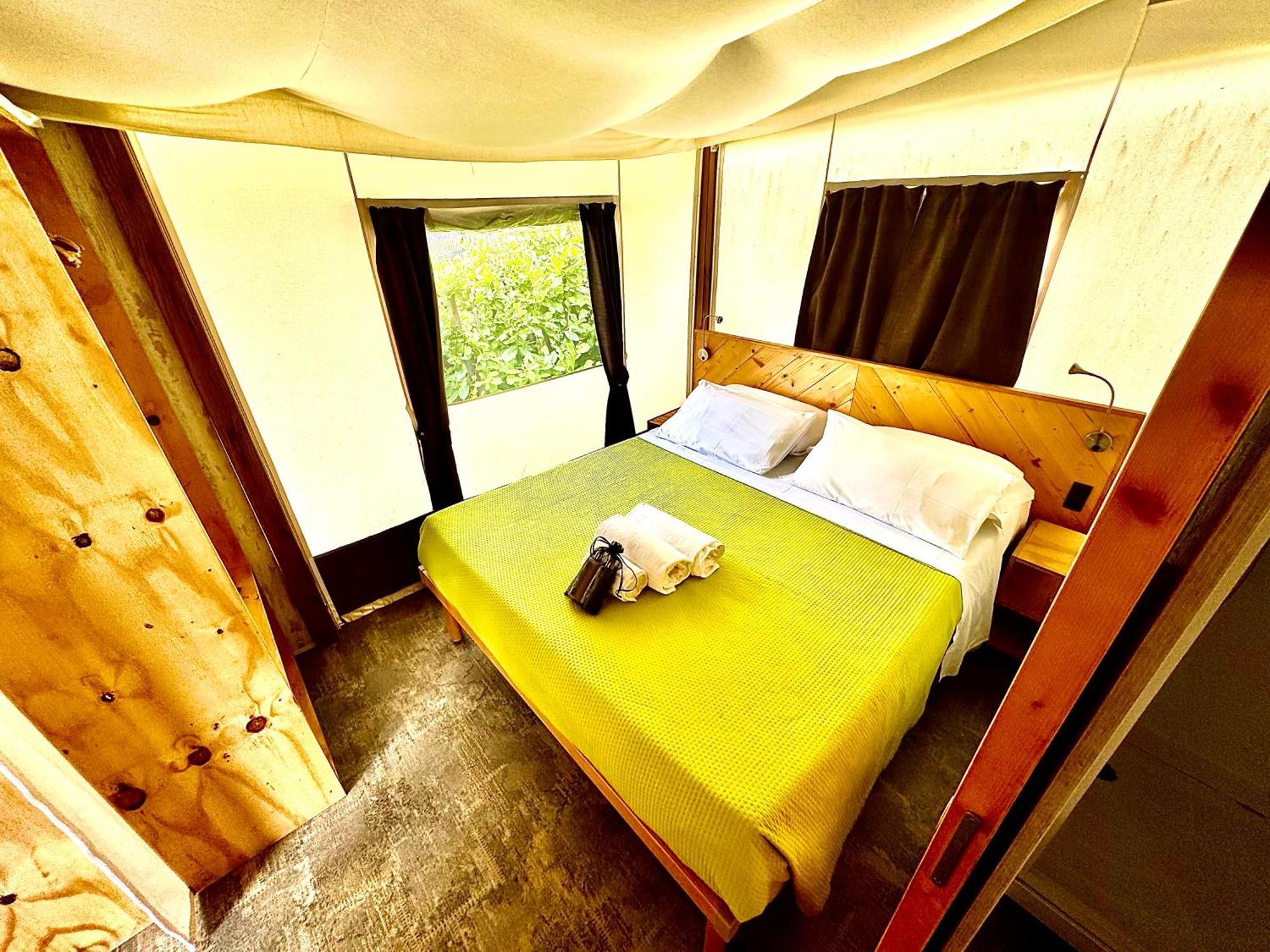 Monja Camping Village Бренцоне сул Гарда Екстериор снимка